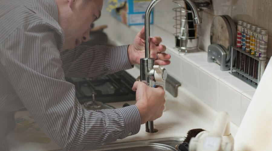 Expert burst pipe repair services in Berkeley, IL